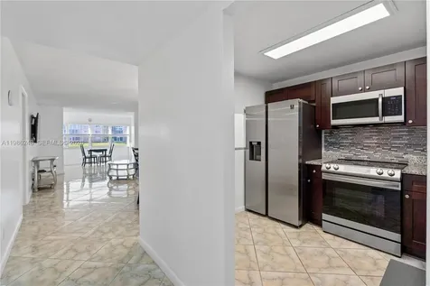 9540 Sunrise Lakes Boulevard Sunrise FL 33322
