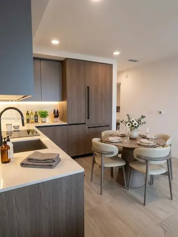 580 72nd Street Miami Beach FL 33141