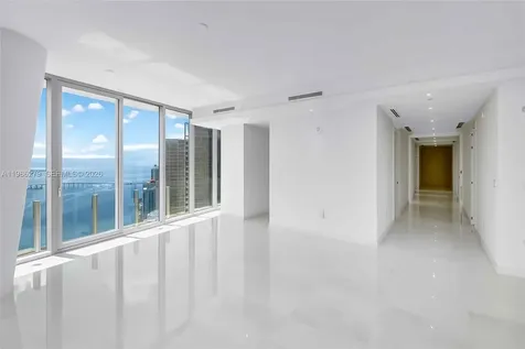 300 Biscayne Blvd Way Miami FL 33131