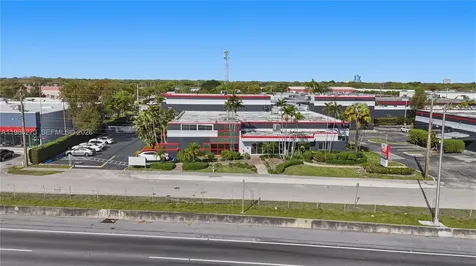 2950 N 28th Terrace Hollywood FL 33020
