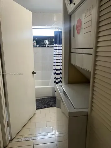 2295 W 53rd Place Hialeah FL 33016