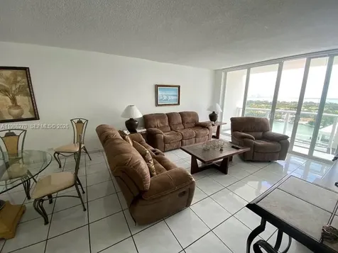 5601 Collins Avenue Miami Beach FL 33140