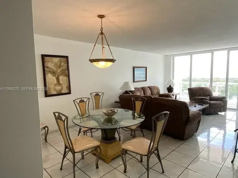 5601 Collins Avenue Miami Beach FL 33140