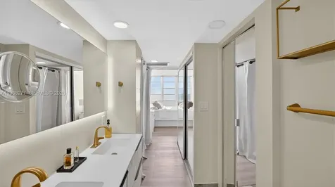 6450 Collins Avenue Miami Beach FL 33141