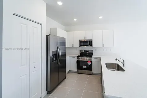 2620 SE 28th Drive Homestead FL 33035
