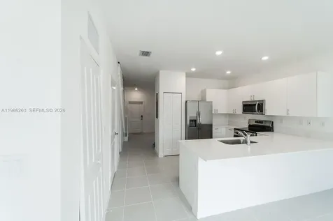 2620 SE 28th Drive Homestead FL 33035