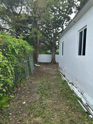 1812 NW 64th Street Miami FL 33147