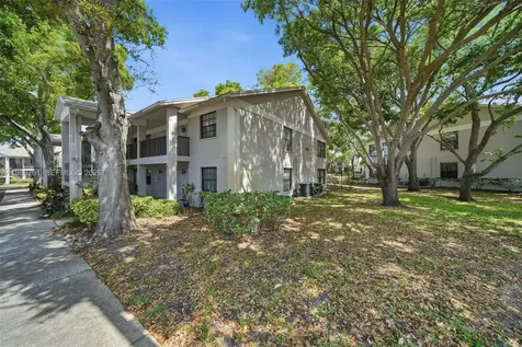 2130 Elm Street Clearwater FL 34698