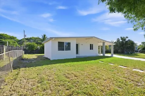 1400 NE 43rd Court Pompano Beach FL 33064