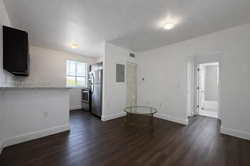 540 NW 7th Street Miami FL 33136