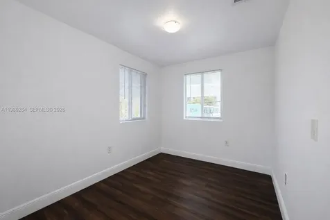 540 NW 7th Street Miami FL 33136