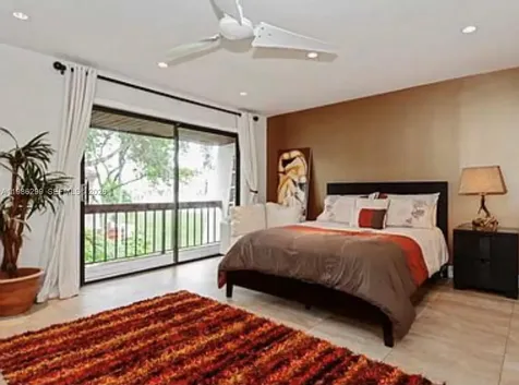 2991 Lakewood Lane Hollywood FL 33021
