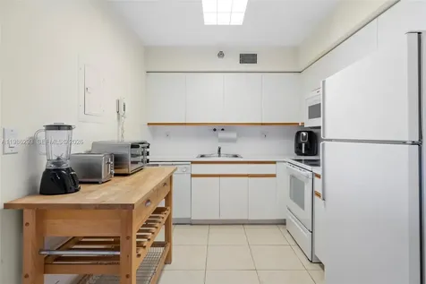 3400 NE 192 Street Aventura FL 33180