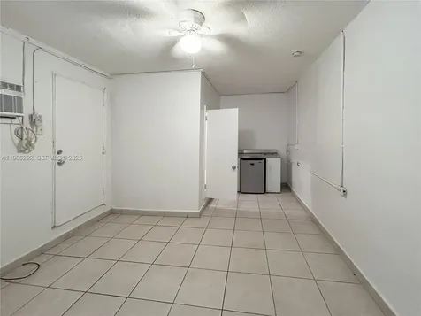 1079 NW 112th Terrace Miami FL 33168