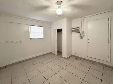 1079 NW 112th Terrace Miami FL 33168