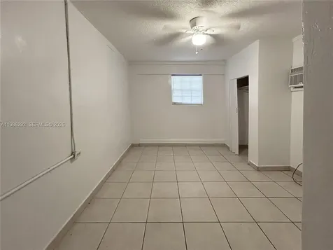 1079 NW 112th Terrace Miami FL 33168