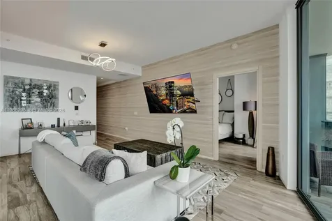 801 S Miami Avenue Miami FL 33130