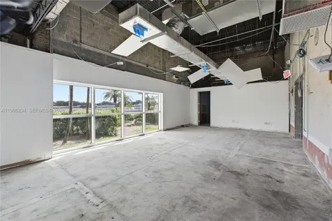 2950 N 28th Terrace Hollywood FL 33020