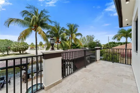 Miami Lakes FL 33016
