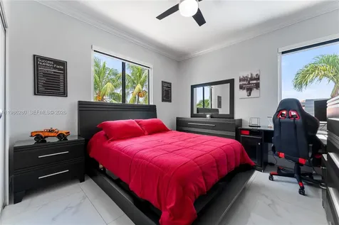 Miami Lakes FL 33016