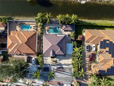 Miami Lakes FL 33016