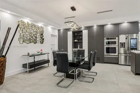 11280 NW 77th Terrace Doral FL 33178