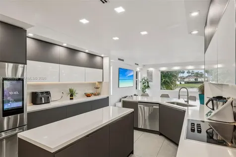 11280 NW 77th Terrace Doral FL 33178
