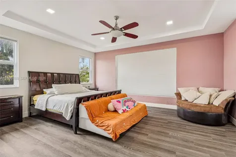 11280 NW 77th Terrace Doral FL 33178
