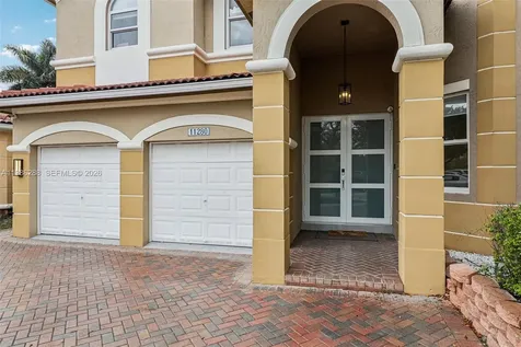 11280 NW 77th Terrace Doral FL 33178