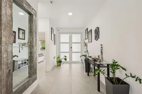 11280 NW 77th Terrace Doral FL 33178