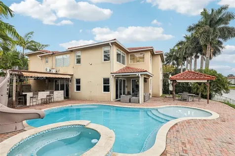 11280 NW 77th Terrace Doral FL 33178