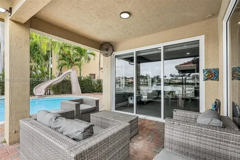 11280 NW 77th Terrace Doral FL 33178