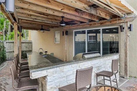 11280 NW 77th Terrace Doral FL 33178