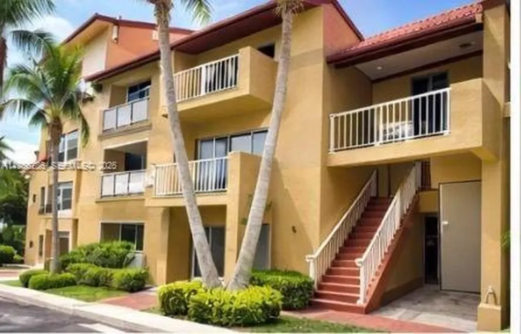 15620 SW 80th Street Kendall FL 33193