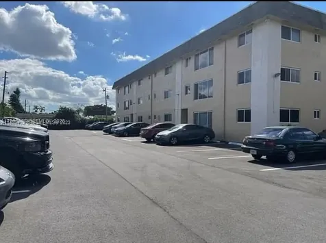 7910 Taft Street Pembroke Pines FL 33024
