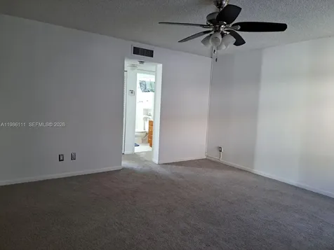 7910 Taft Street Pembroke Pines FL 33024