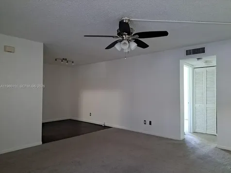 7910 Taft Street Pembroke Pines FL 33024