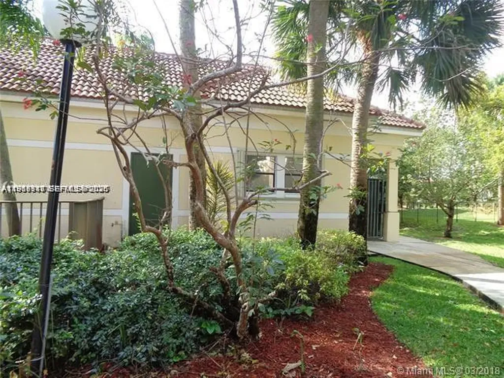 650 S Park Road Hollywood FL 33021