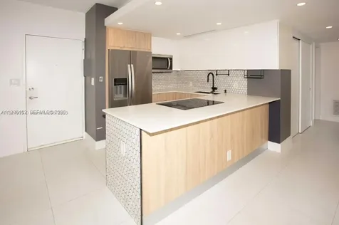 7441 Wayne Avenue Miami Beach FL 33141