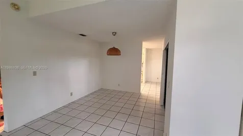 513 Racquet Club Road Weston FL 33326