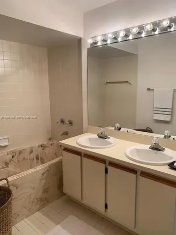 513 Racquet Club Road Weston FL 33326