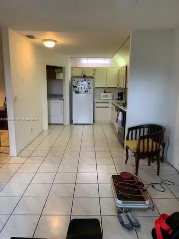 513 Racquet Club Road Weston FL 33326