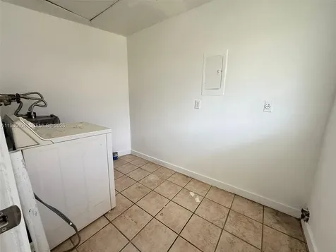 1703 Palm Drive Fort Myers FL 33907