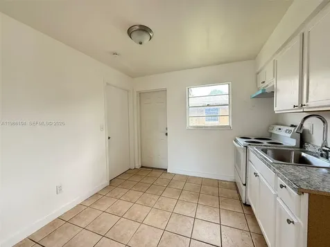 1703 Palm Drive Fort Myers FL 33907