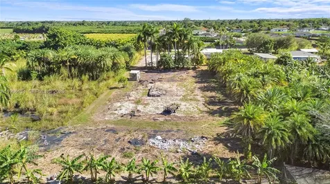 31500 SW 207th Avenue Homestead FL 33030