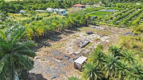 31500 SW 207th Avenue Homestead FL 33030