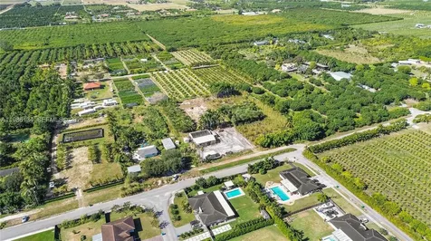 31500 SW 207th Avenue Homestead FL 33030