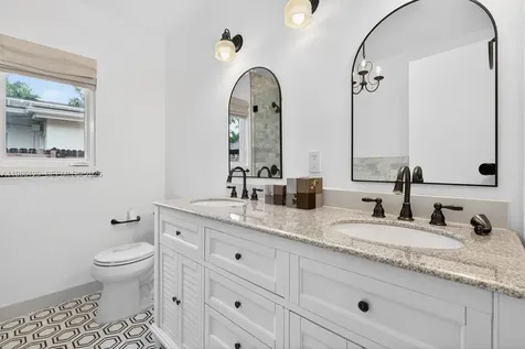 6395 SW 42nd Terrace South Miami FL 33155