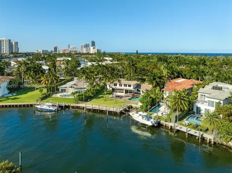 268 S Parkway Golden Beach FL 33160