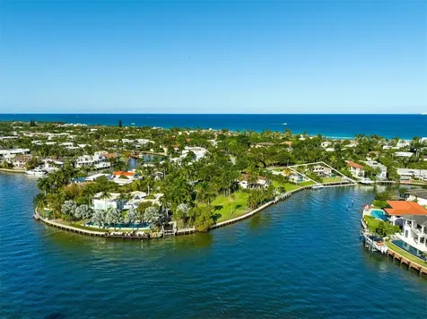 268 S Parkway Golden Beach FL 33160